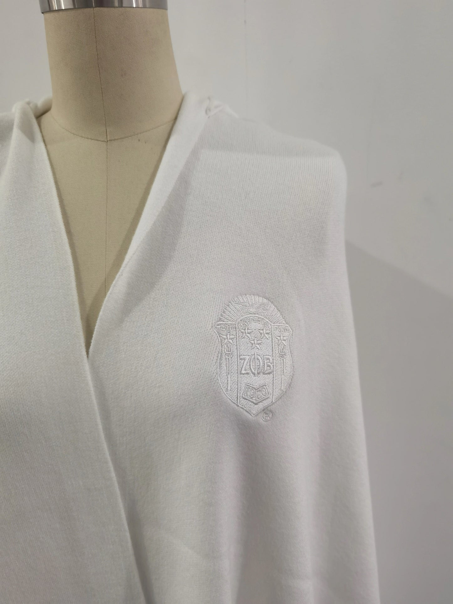 PRE-ORDER: ZΦΒ White Heritage Hooded Shawl